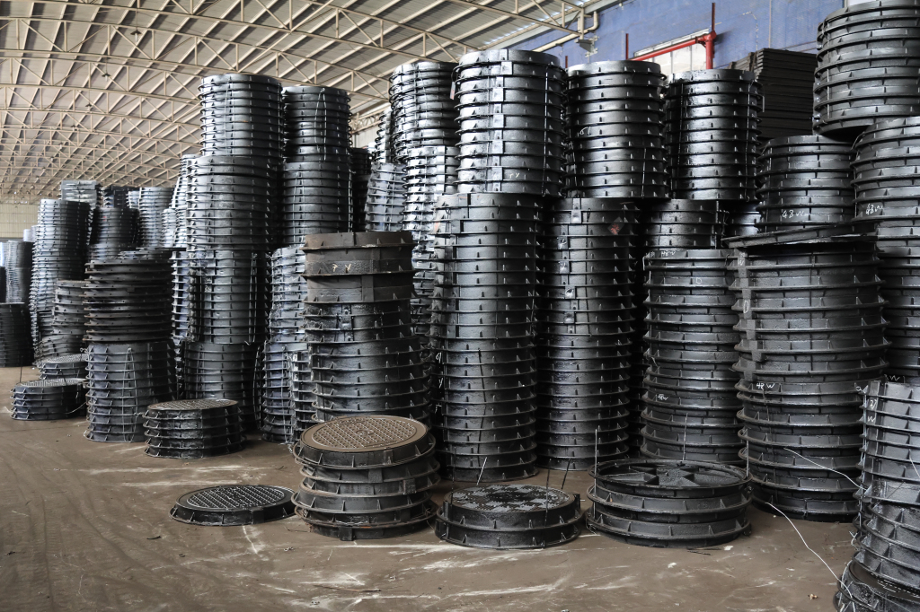 球墨铸铁井盖厂