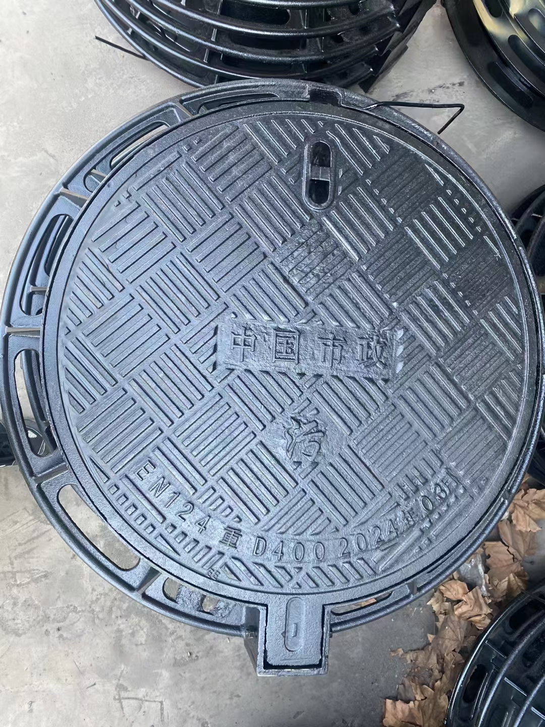 以创新破解城市井盖治理痛点