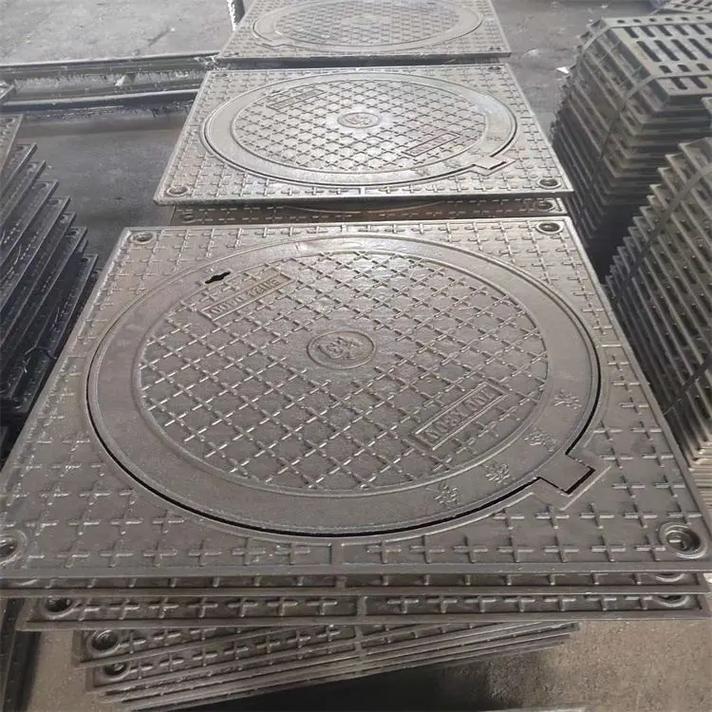 汕头井盖行业：铸铁、不锈钢与钢格栅的多元适配之路