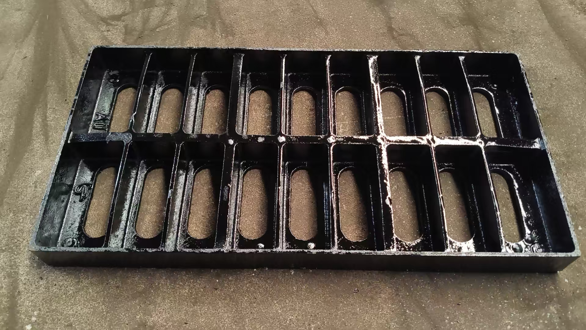 广东铸铁井盖厂