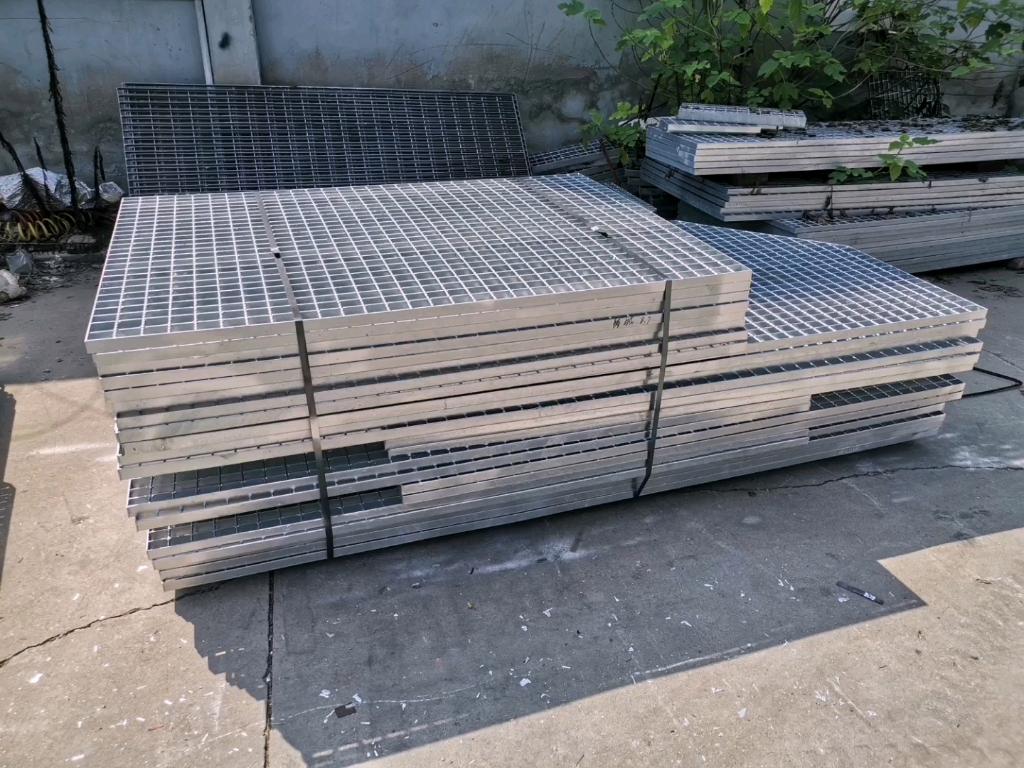 广东镀锌格栅板