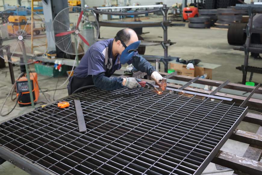 海南镀锌钢格栅