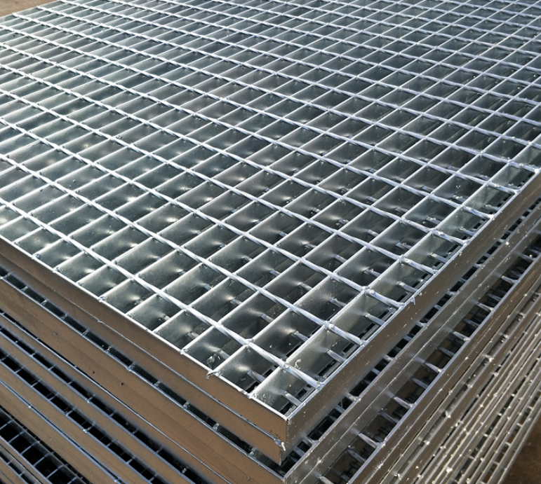 广东重投井盖钢格栅：三亚滨海工程防腐防滑建材首选
