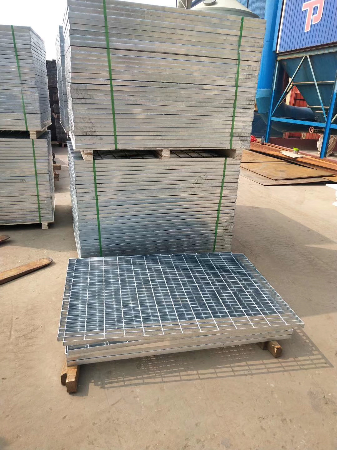 南宁镀锌钢格栅 南宁镀锌钢格栅