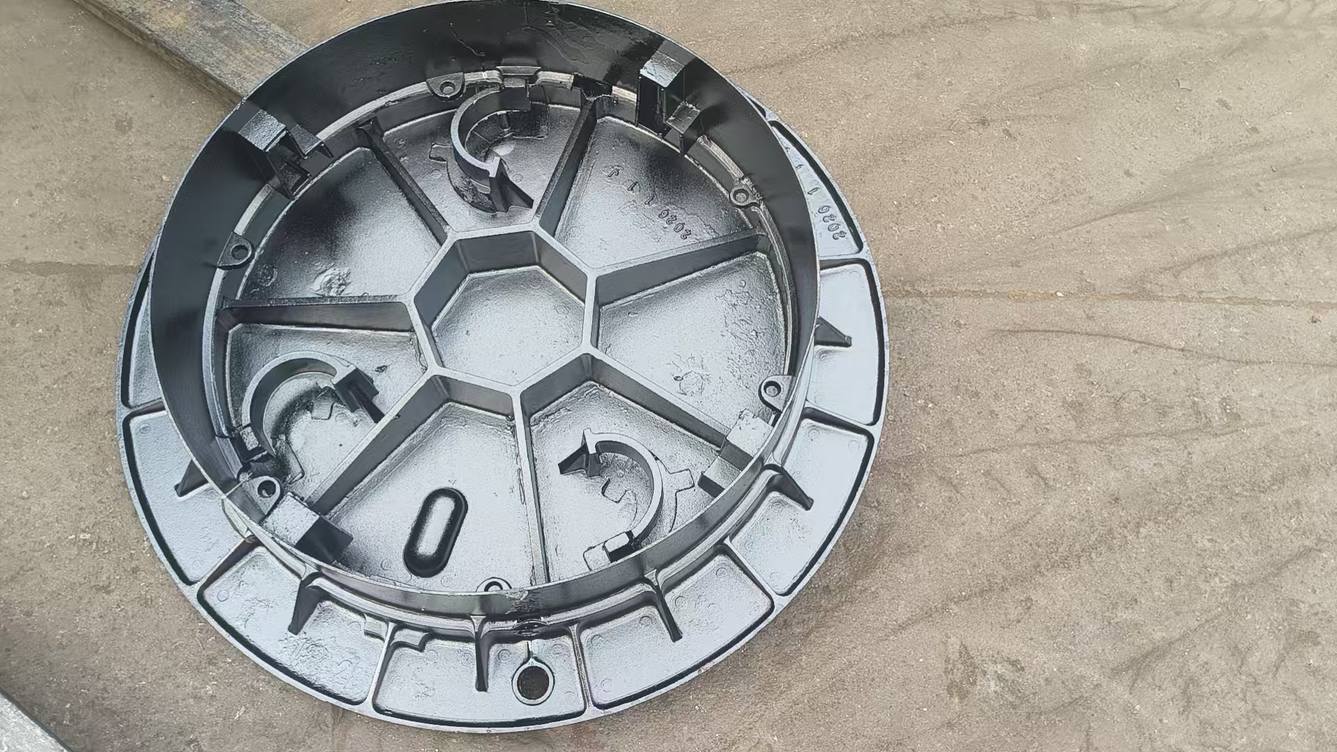 广东铸铁井盖生产厂家