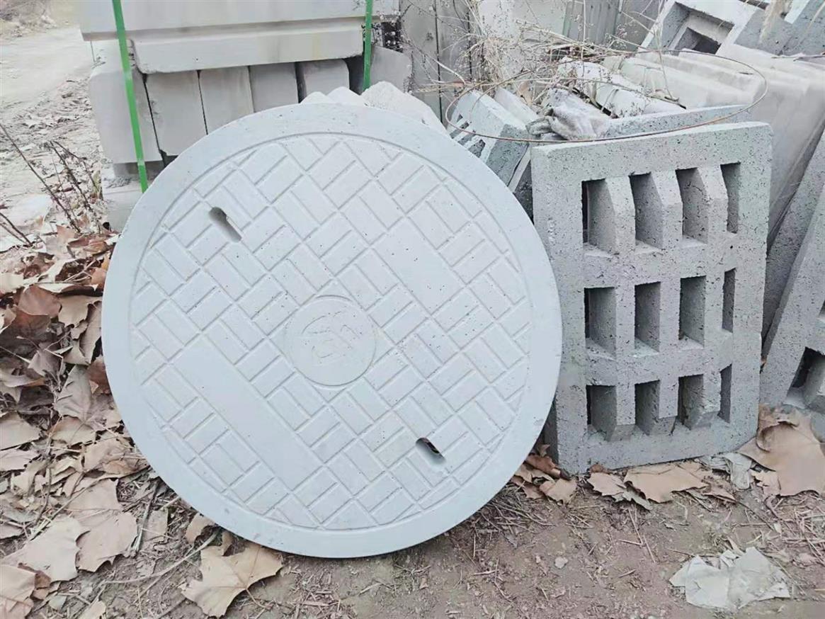 深圳水泥井盖