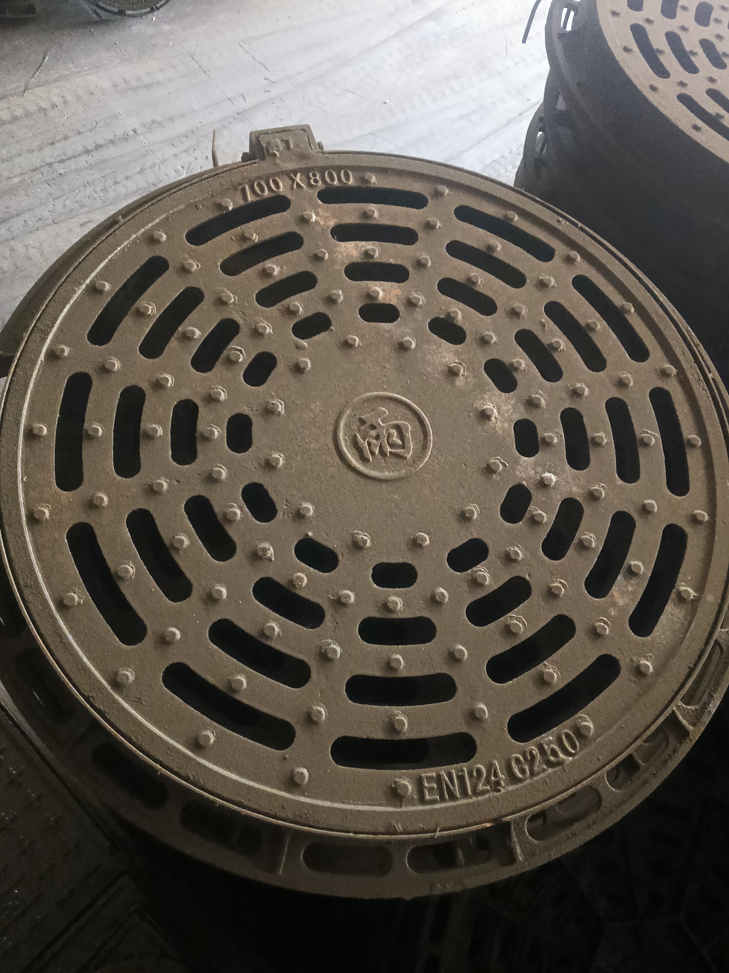 700*800圆形套篦C250 市政工程专用排水篦子